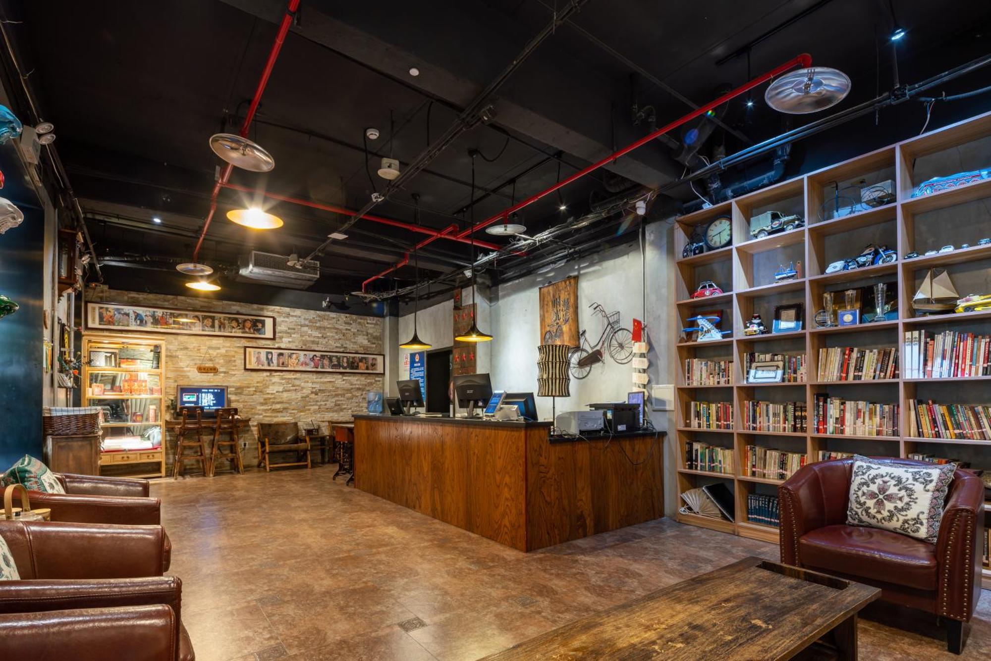 Nost Algia Hotel - Near Beijing Yonghe Lama Temple, Ghost Street, Beihai Park, Jingshan Park, Drum Tower, Houhai Bar Street, Tian'Anmen Square, Located In Beijing Traditional Hutongs, 5 Minutes Away From Subway, Free Laundry Serive Luaran gambar