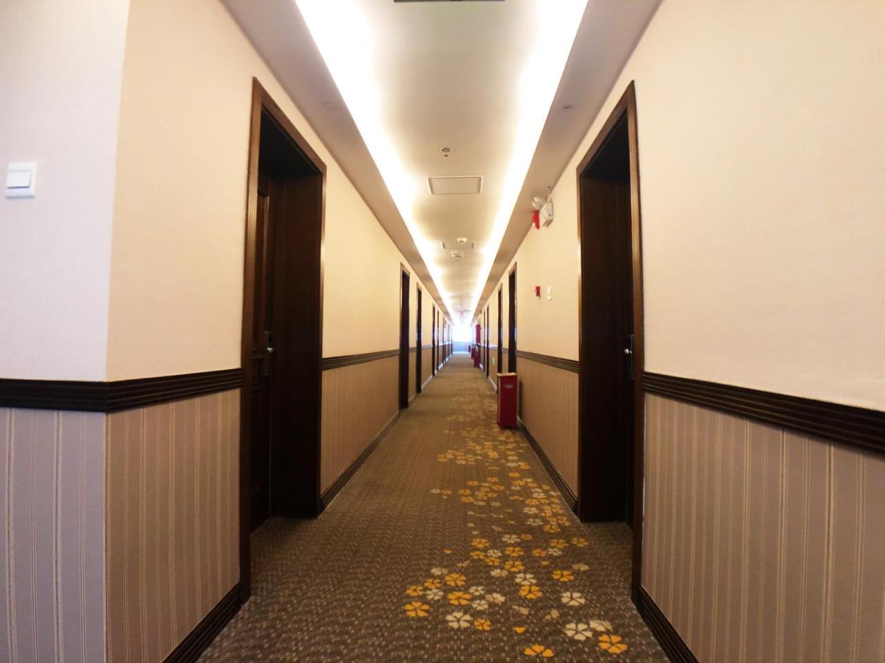 Nost Algia Hotel - Near Beijing Yonghe Lama Temple, Ghost Street, Beihai Park, Jingshan Park, Drum Tower, Houhai Bar Street, Tian'Anmen Square, Located In Beijing Traditional Hutongs, 5 Minutes Away From Subway, Free Laundry Serive Luaran gambar